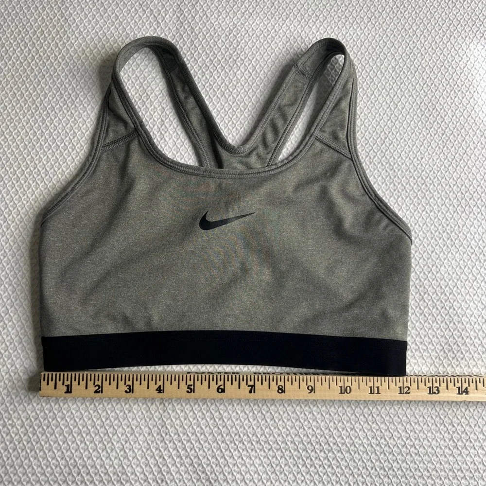 Nike Dri-Fit Grey Racerback Sports Bra Woman Medium Athletic Workout‎ Fitness